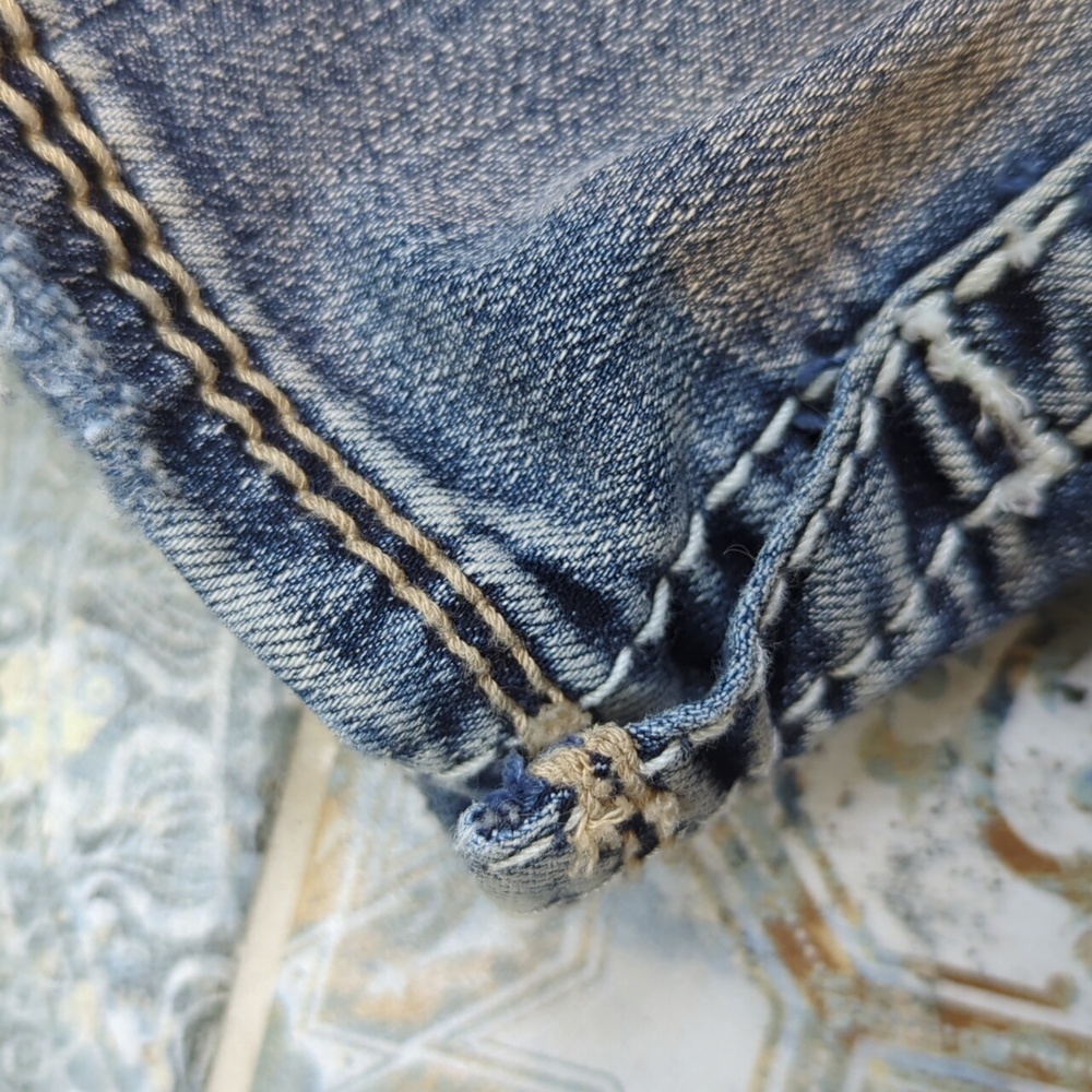 Jeans - Picture 5 of 5